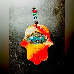 ORIGINAL  NEW! 7.5 inch hand made glass  Art.